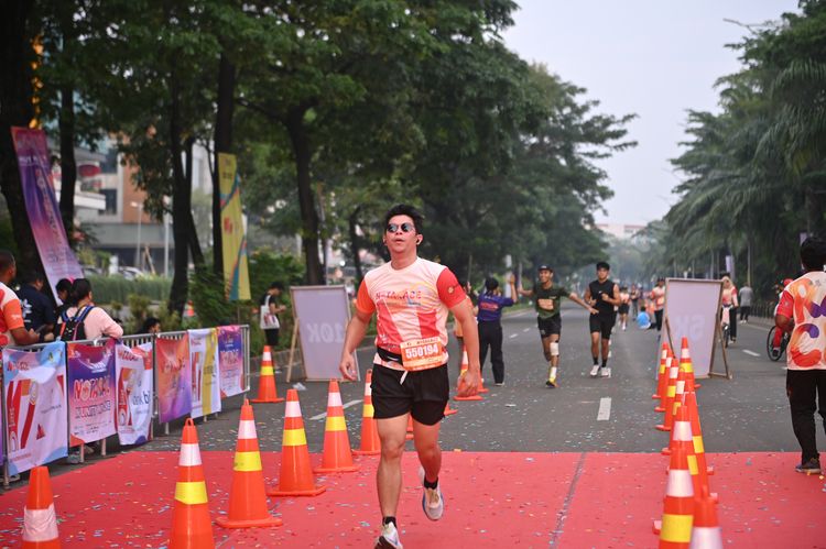 Race photo from NOTARACE 2025