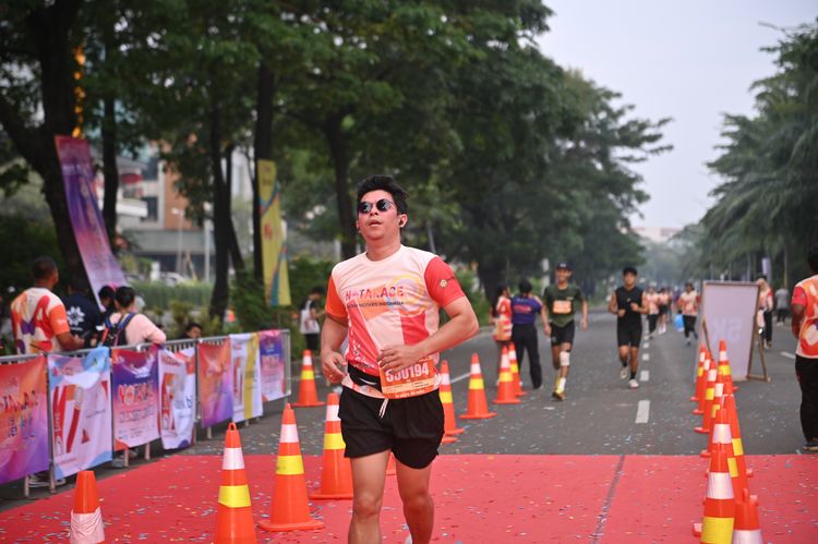 Race photo from NOTARACE 2025