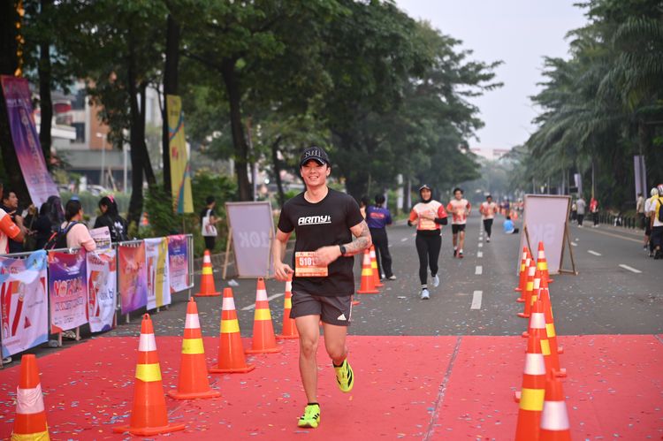 Race photo from NOTARACE 2025