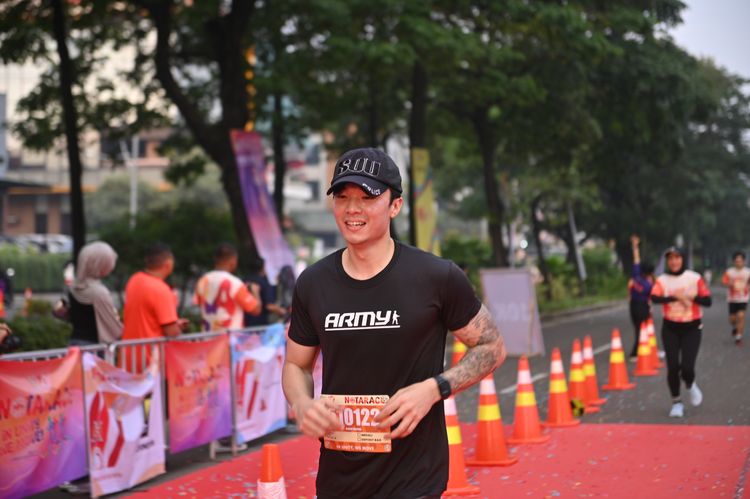 Race photo from NOTARACE 2025