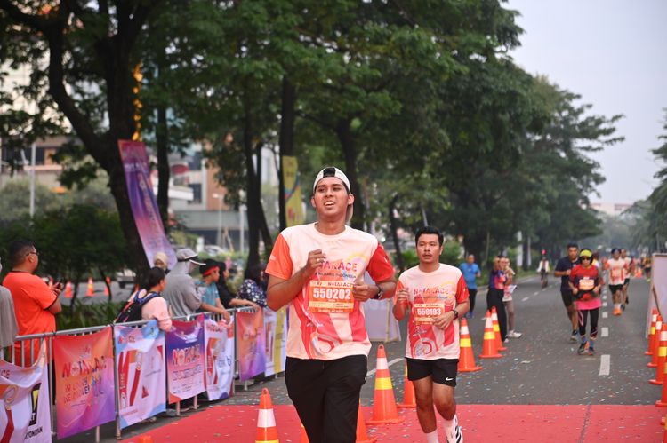Race photo from NOTARACE 2025