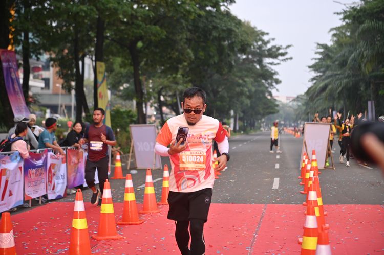 Race photo from NOTARACE 2025