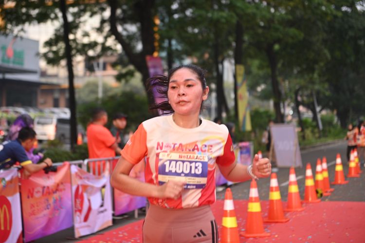 Race photo from NOTARACE 2025