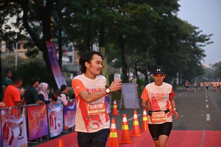 Race photo from NOTARACE 2025
