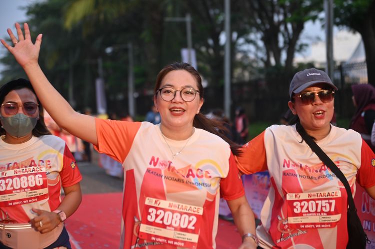 Race photo from NOTARACE 2025