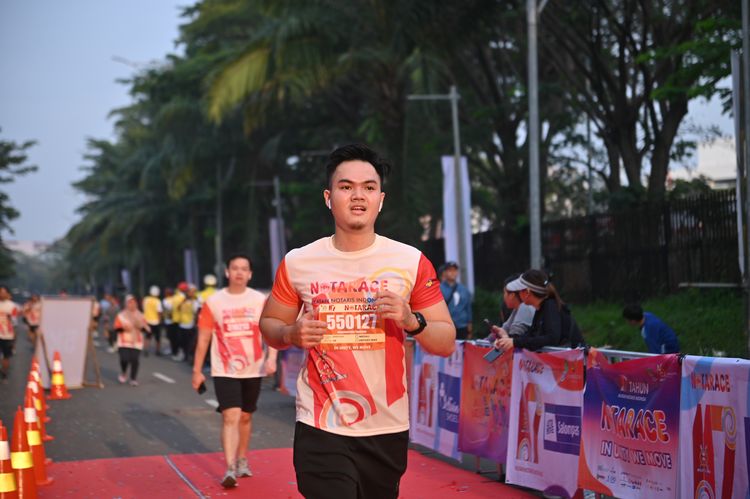Race photo from NOTARACE 2025