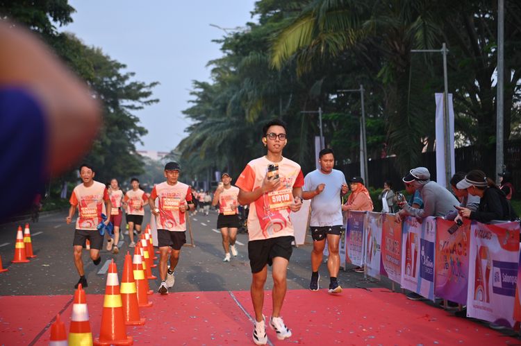 Race photo from NOTARACE 2025