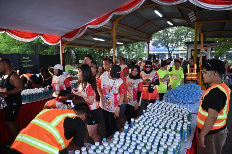 Race photo from NOTARACE 2025