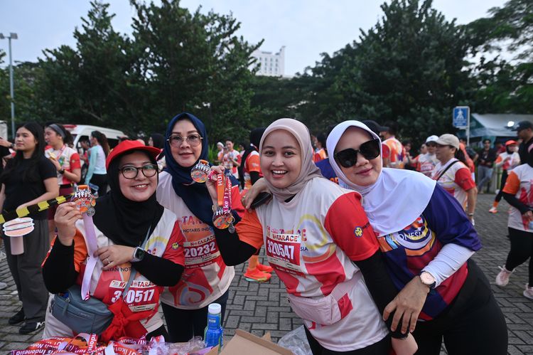 Race photo from NOTARACE 2025