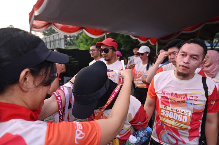 Race photo from NOTARACE 2025