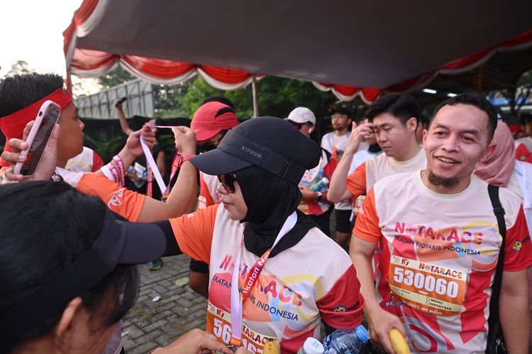Race photo from NOTARACE 2025