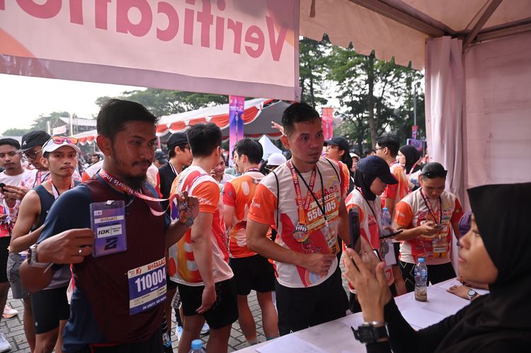Race photo from NOTARACE 2025