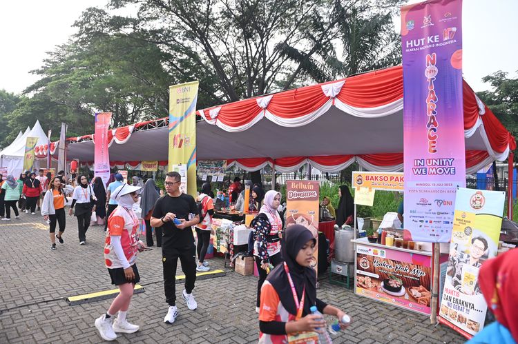 Race photo from NOTARACE 2025