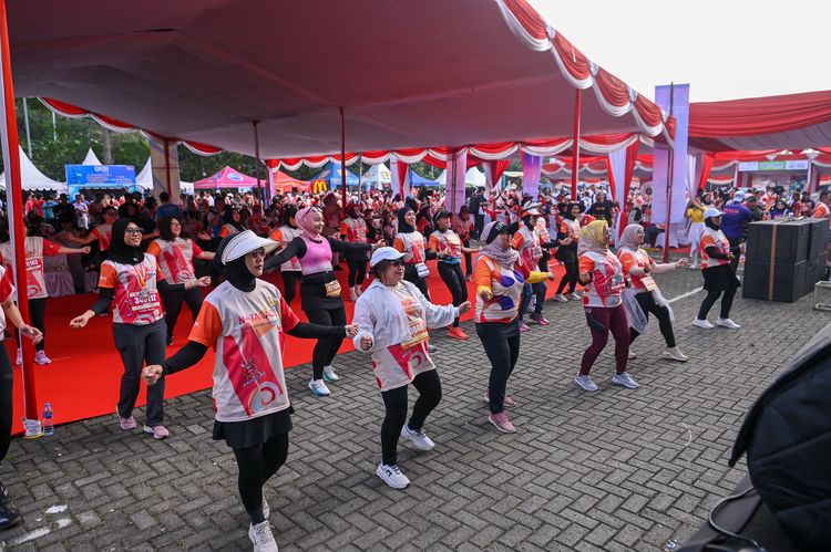 Race photo from NOTARACE 2025