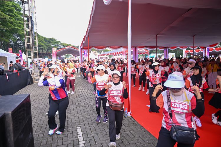 Race photo from NOTARACE 2025