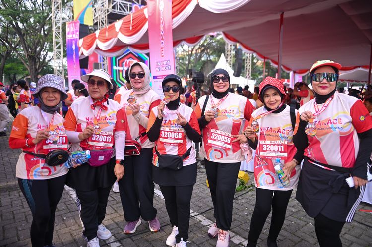 Race photo from NOTARACE 2025
