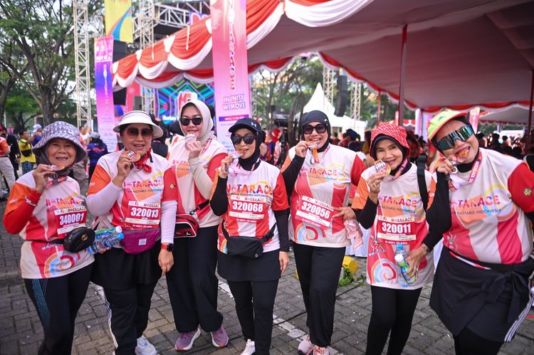 Race photo from NOTARACE 2025