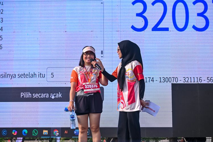 Race photo from NOTARACE 2025