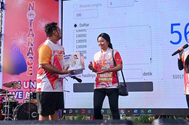 Race photo from NOTARACE 2025