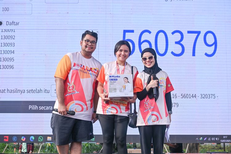 Race photo from NOTARACE 2025