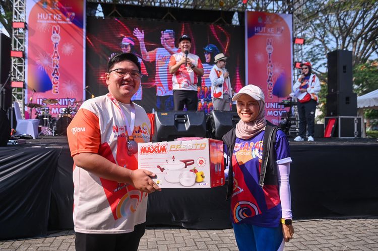 Race photo from NOTARACE 2025