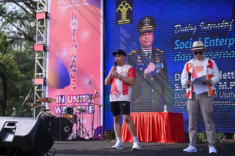 Race photo from NOTARACE 2025