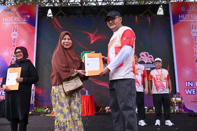 Race photo from NOTARACE 2025