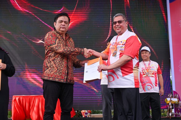 Race photo from NOTARACE 2025