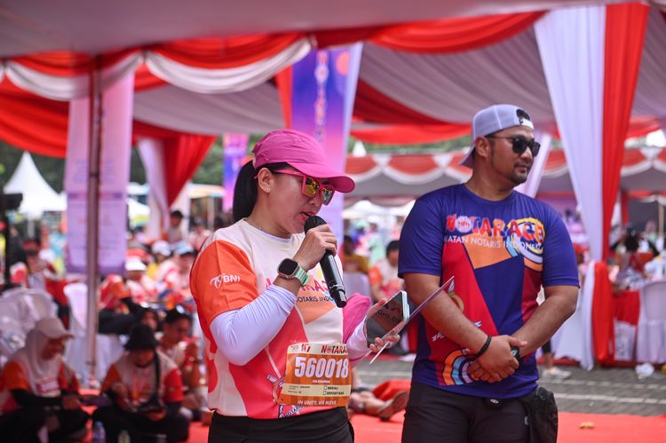 Race photo from NOTARACE 2025