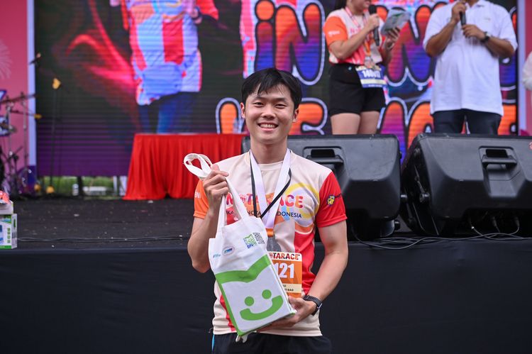 Race photo from NOTARACE 2025