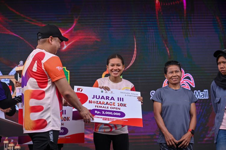 Race photo from NOTARACE 2025