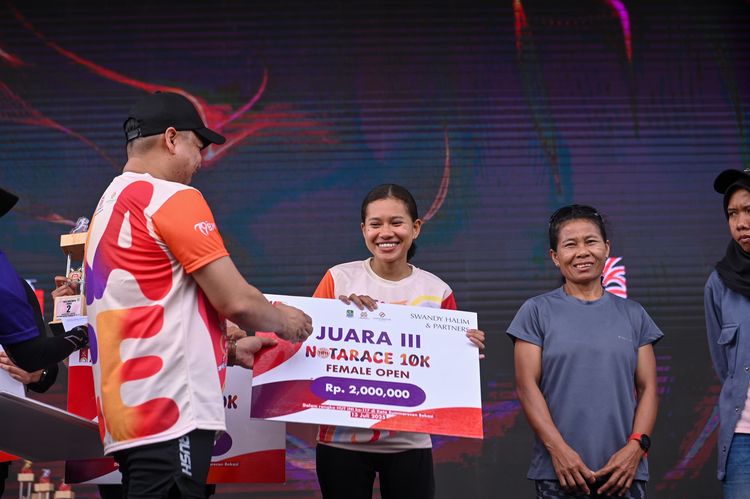 Race photo from NOTARACE 2025