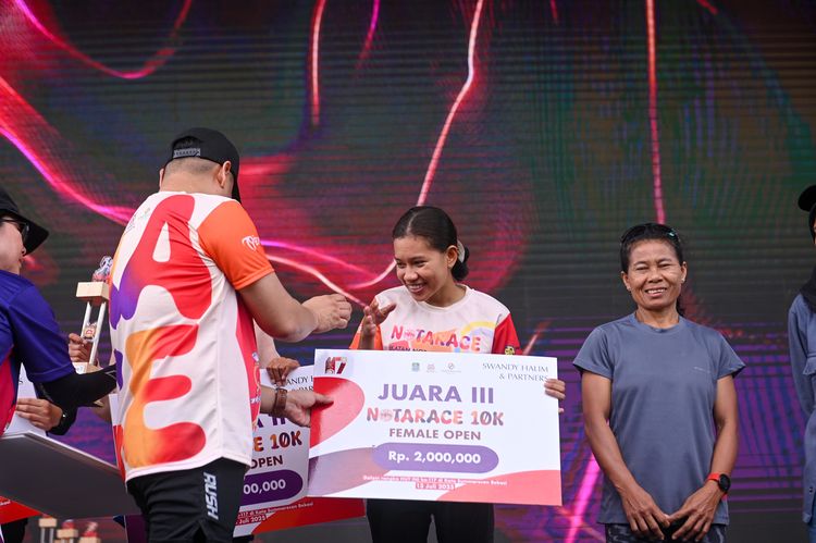 Race photo from NOTARACE 2025