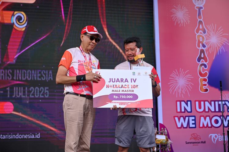 Race photo from NOTARACE 2025