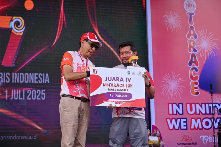 Race photo from NOTARACE 2025