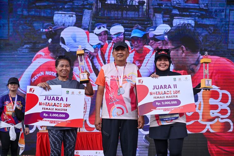 Race photo from NOTARACE 2025