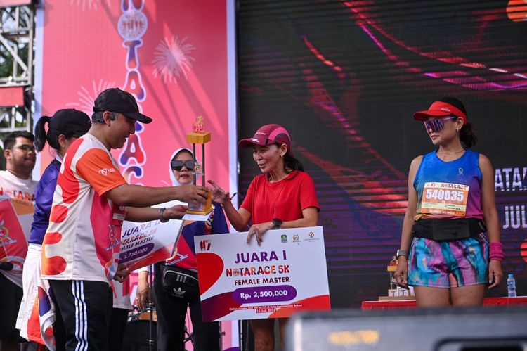 Race photo from NOTARACE 2025