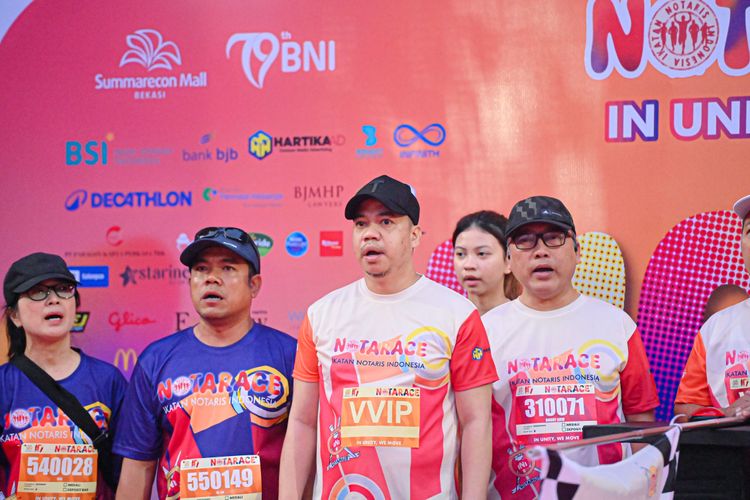 Race photo from NOTARACE 2025