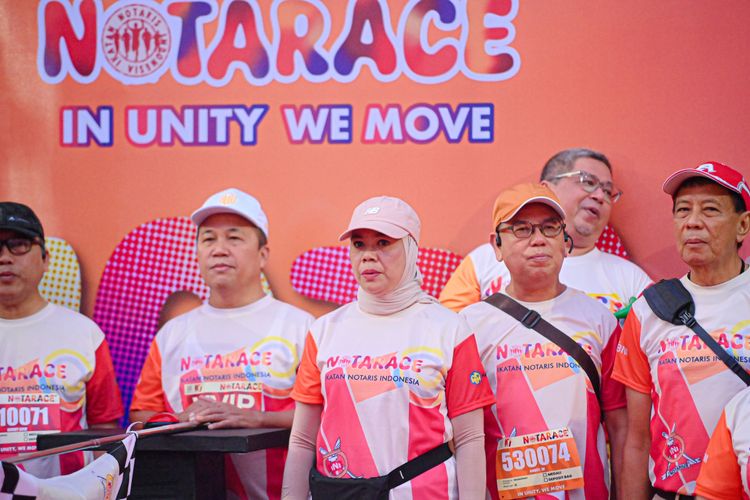Race photo from NOTARACE 2025
