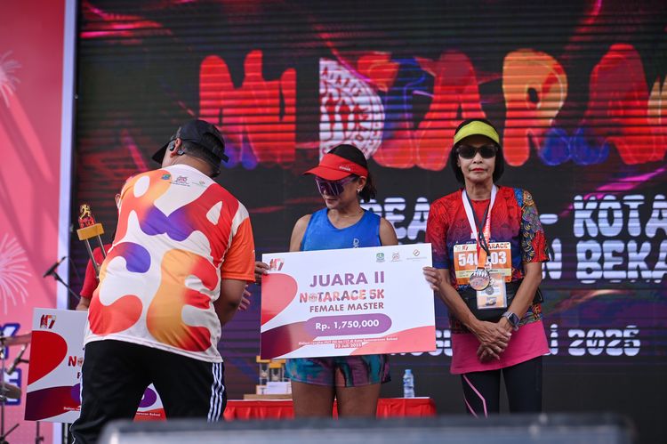 Race photo from NOTARACE 2025