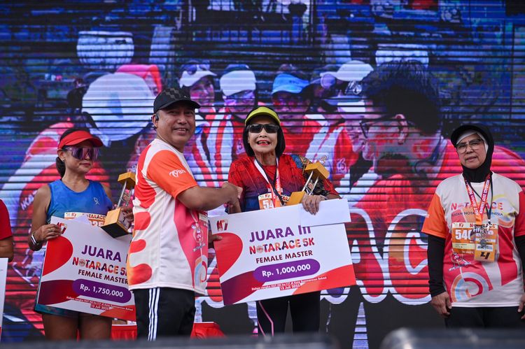 Race photo from NOTARACE 2025