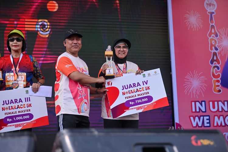 Race photo from NOTARACE 2025