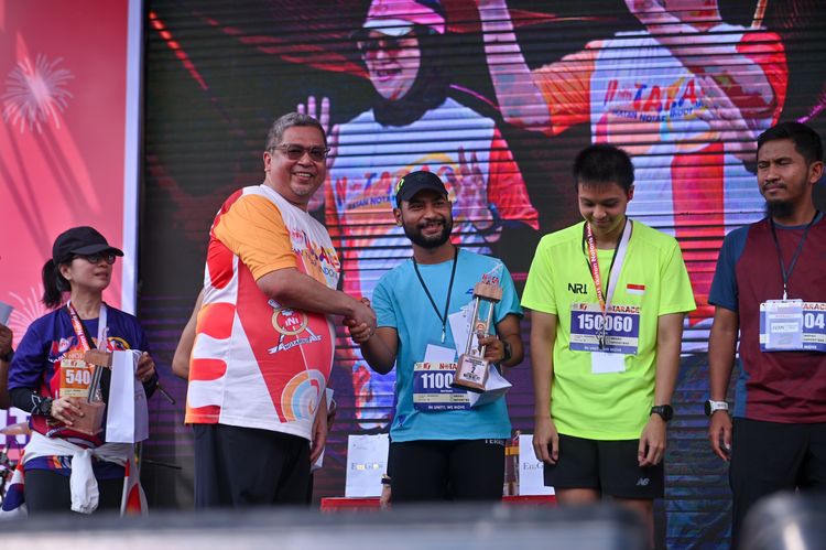 Race photo from NOTARACE 2025
