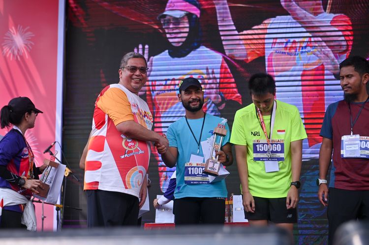 Race photo from NOTARACE 2025