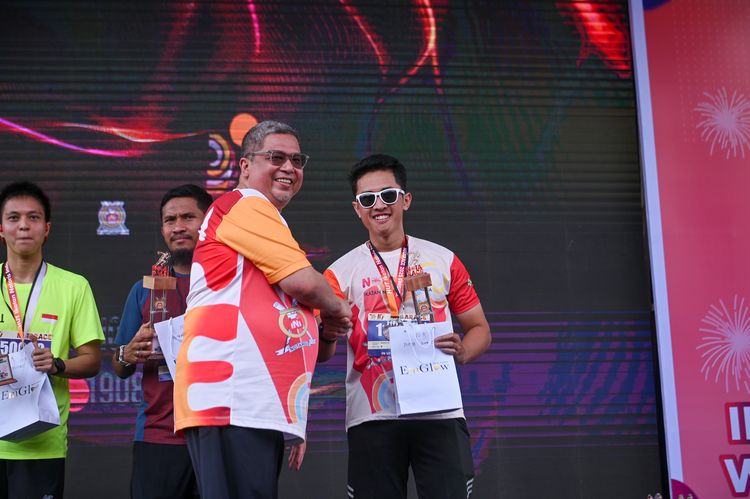 Race photo from NOTARACE 2025