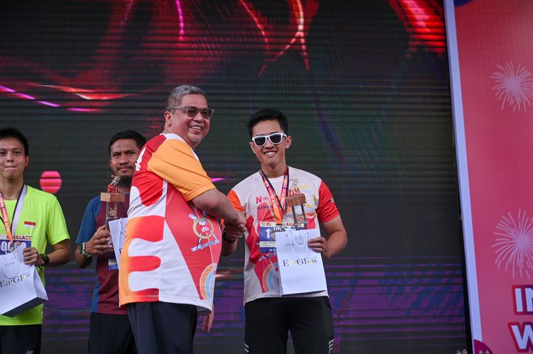 Race photo from NOTARACE 2025