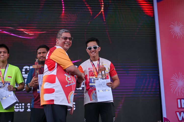 Race photo from NOTARACE 2025