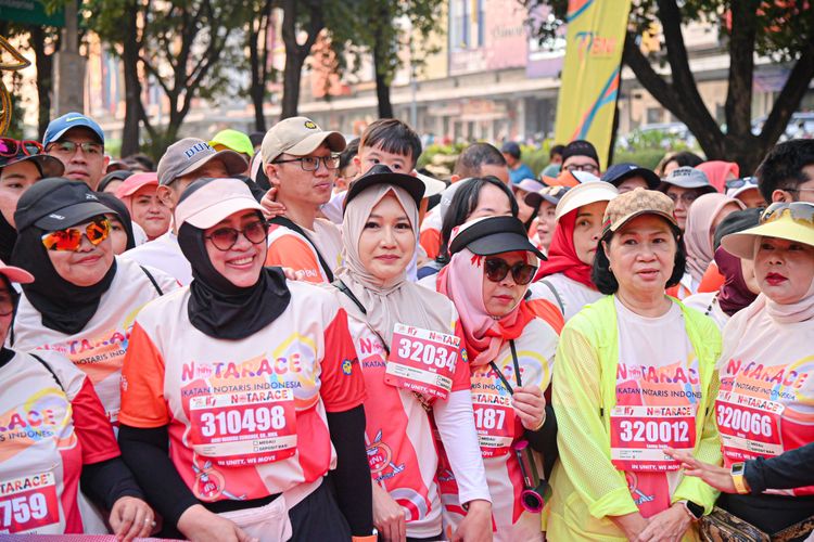 Race photo from NOTARACE 2025
