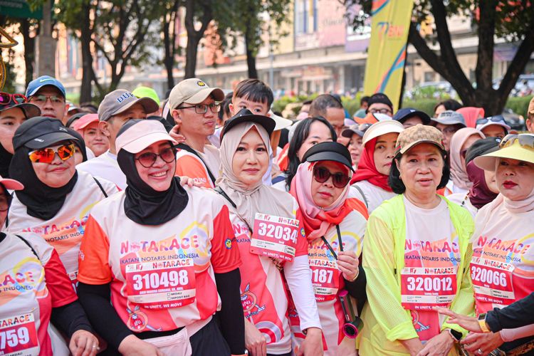 Race photo from NOTARACE 2025