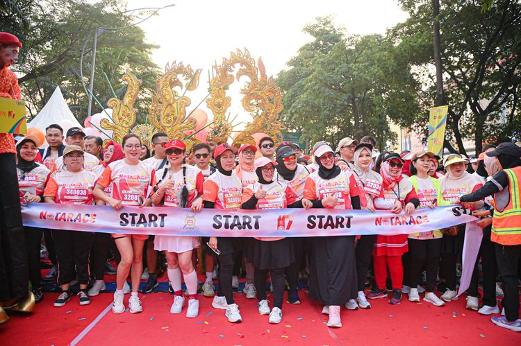 Race photo from NOTARACE 2025